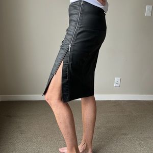 French connection side zipper skirt US size 4